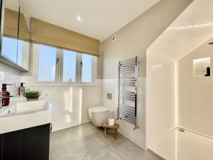 Photo 7- click for photo gallery